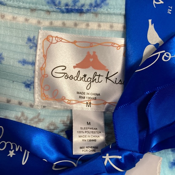 NWT - Ladies Pajamas Set - Picture 2 of 4